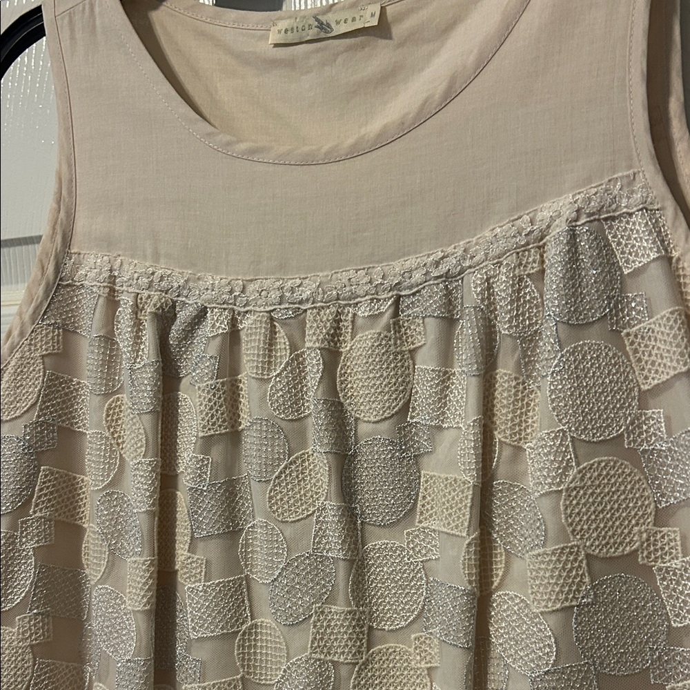 Weston Wear cream and silver dress. Pockets and lining. Medium - Picture 3 of 9